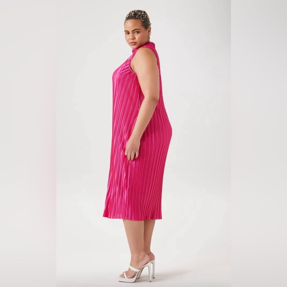 Forever 21+ Hot Pink Pisse Pleated Mock Neck Sleeveless Midi A-line Dress 2X - Picture 4 of 12